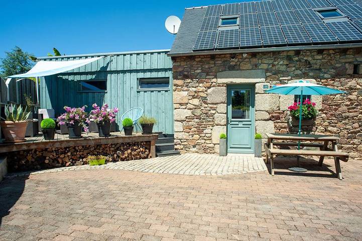 Gîte pour 4 personnes, avec Terrasse à Plélo