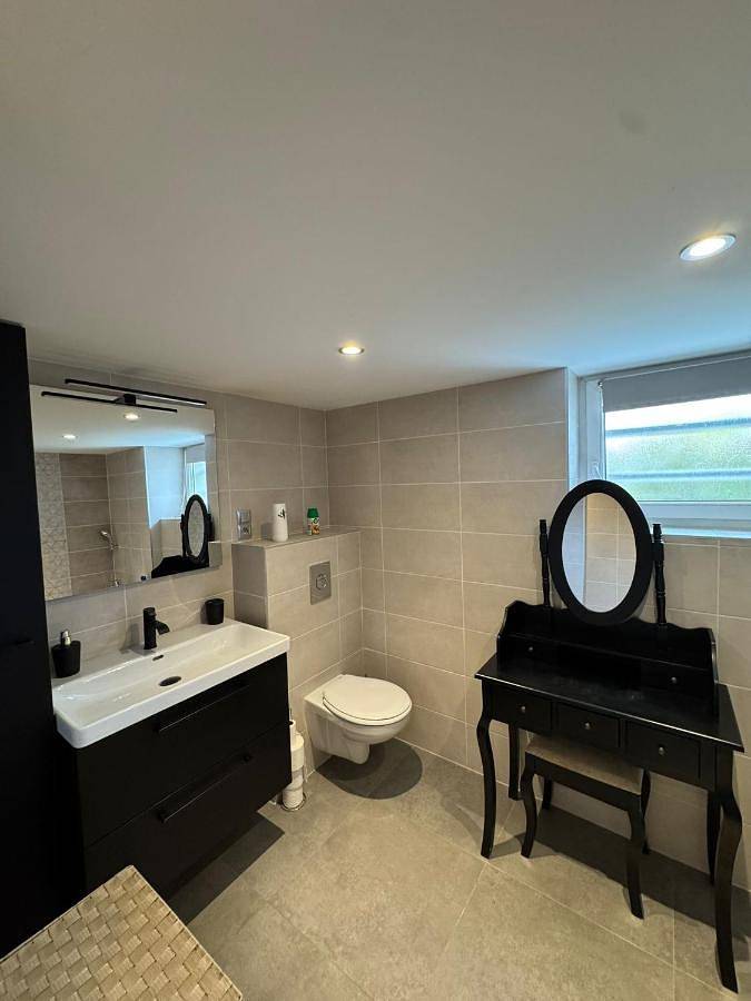 Double Room in Montigny-lès-Metz, Metz-Campagne