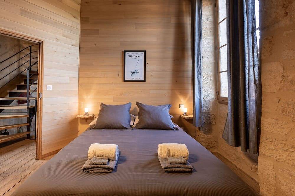 Voormalige pastorie gerenoveerd 4/6 pers. voorzien van airconditioning op 4 km van het historische centrum van Sarlat in Sarlat-la-Canéda, Périgord Noir