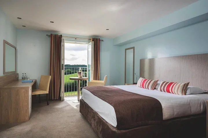 Hôtel pour 3 personnes, avec jardin - 1