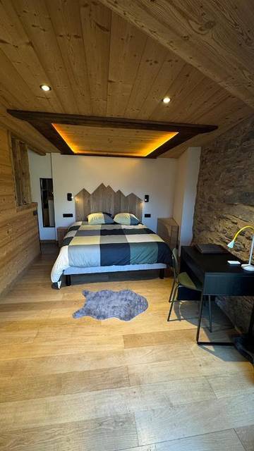 Maison de campagne pour 3 personnes, avec vue et terrasse à Les Chapelles