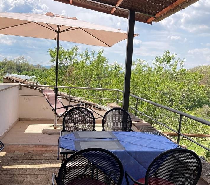 Ferienhaus für 4 Personen, mit Terrasse und Garten sowie Ausblick