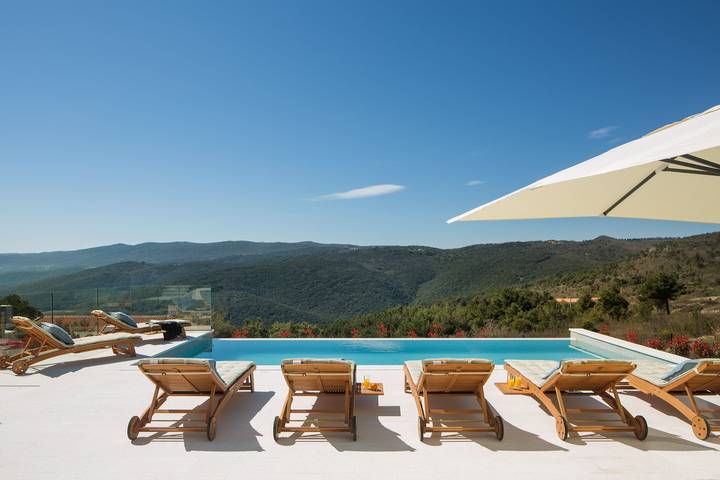 Villa für 8 Personen, mit Balkon und Balkon/Terrasse sowie Meerblick und Terrasse in Rabac