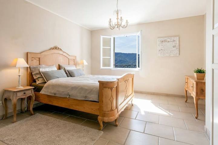 Villa Olea - Vier Schlafzimmer Villa, Schläft 8 in Pégomas, Mittelmeerküste (Frankreich)