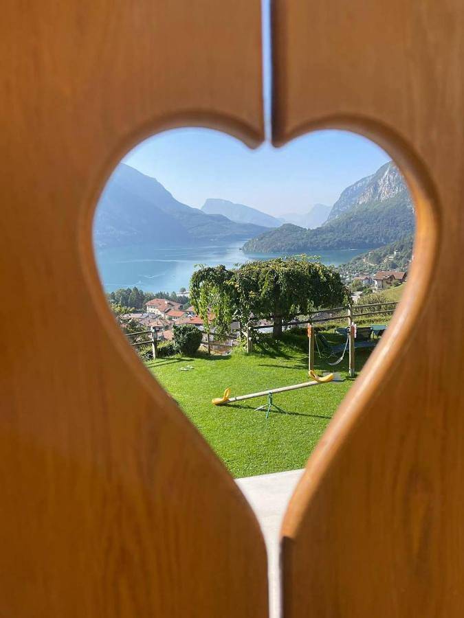 Ganze Wohnung, Villa la Dama del Lago in Molveno, Brentagruppe