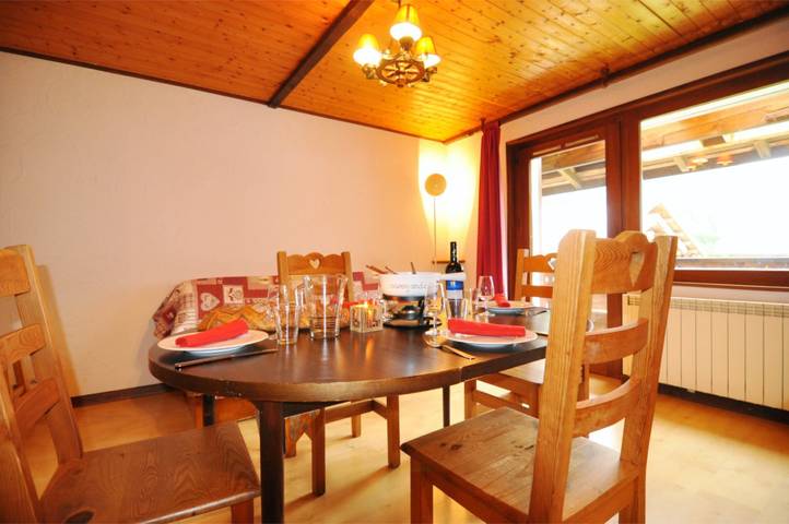 Gîte pour 6 personnes, avec jardin à La Chapelle-d'Abondance - 3