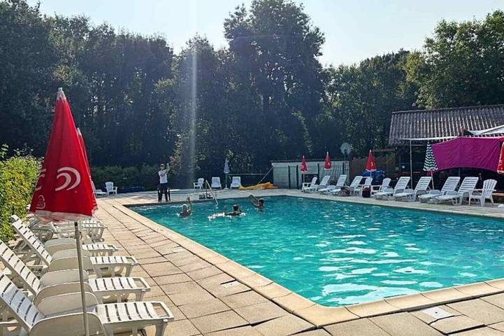 Mobil home pour 4 personnes dans Chateau De La Vigne - 3