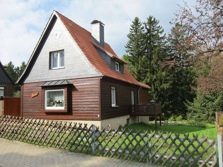 Ferienhaus für 9 Personen, mit Sauna und Garten, mit Haustier