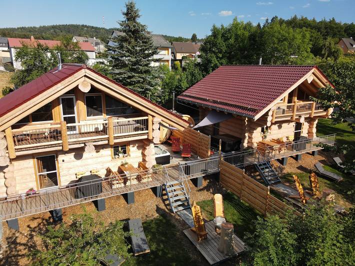 Ferienwohnung für 6 Personen, mit Balkon und Balkon/Terrasse sowie Whirlpool und Terrasse