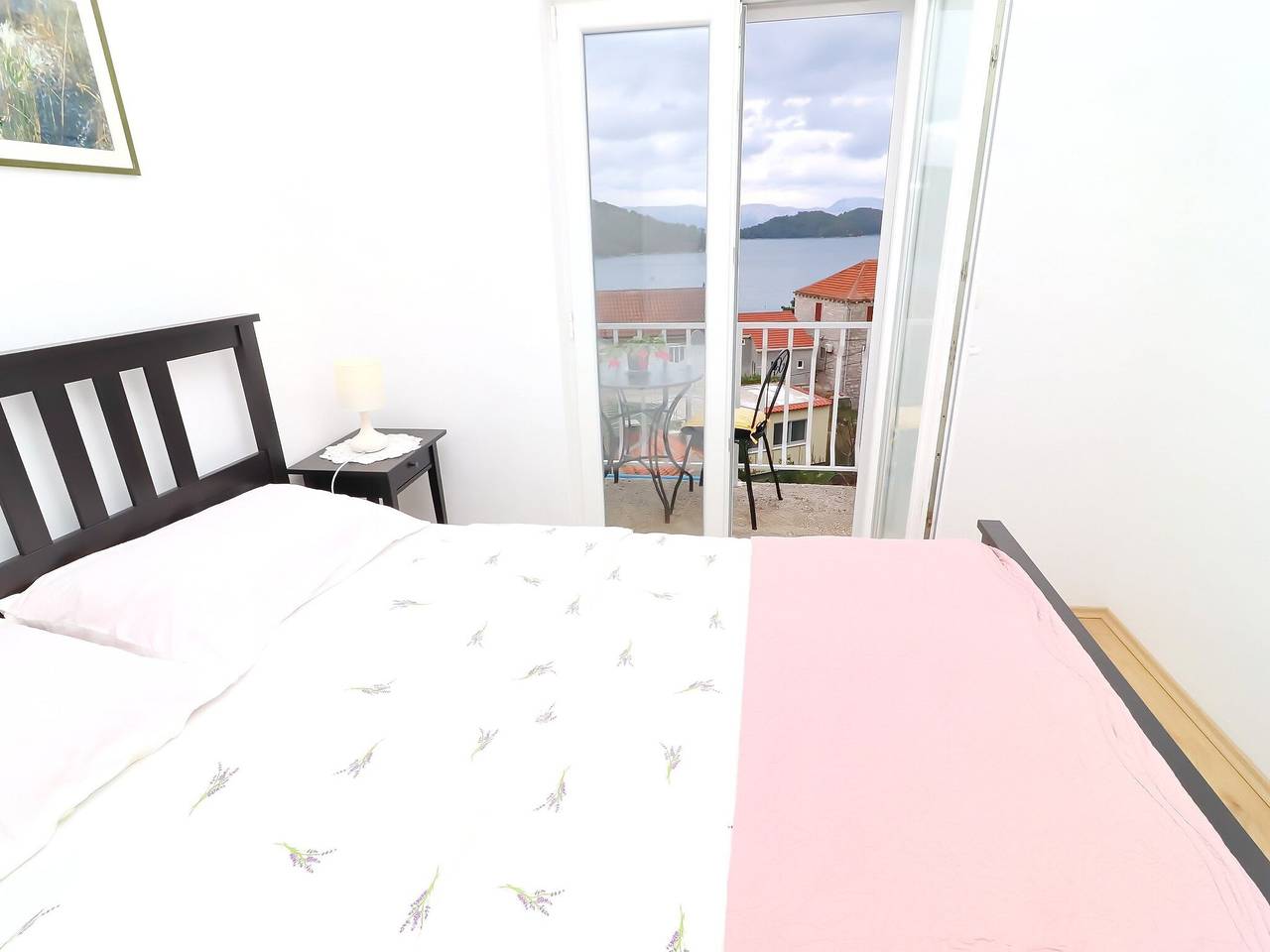 Ganze Wohnung, Apartments Nodilo - Standard One Bedroom Apartment with Balcony and Sea View (Apt 2) in Mljet