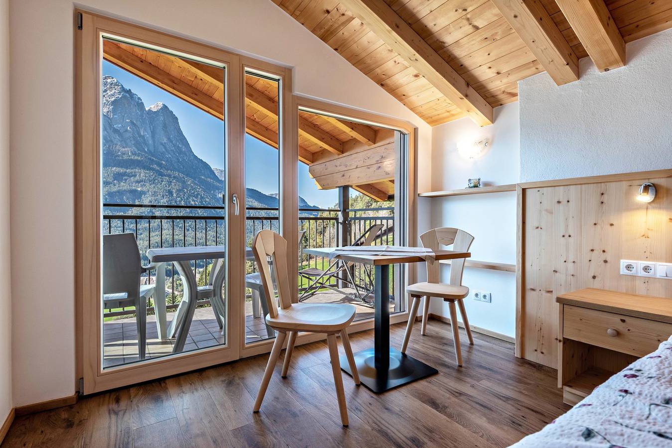 Appartamento intero, Appartamento vacanze 'Thusnelda A' con vista sulle montagne, balcone e Wi-Fi in Telfen-Lanzin, Castelrotto