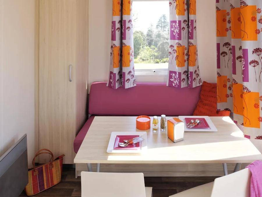 Camping Les Samaras - Mobilhome 2 personnes - Mobil-Home 1 Chambre Terrasse 16-20m² 2 pers in Saint-Jean-de-Monts, Vendée