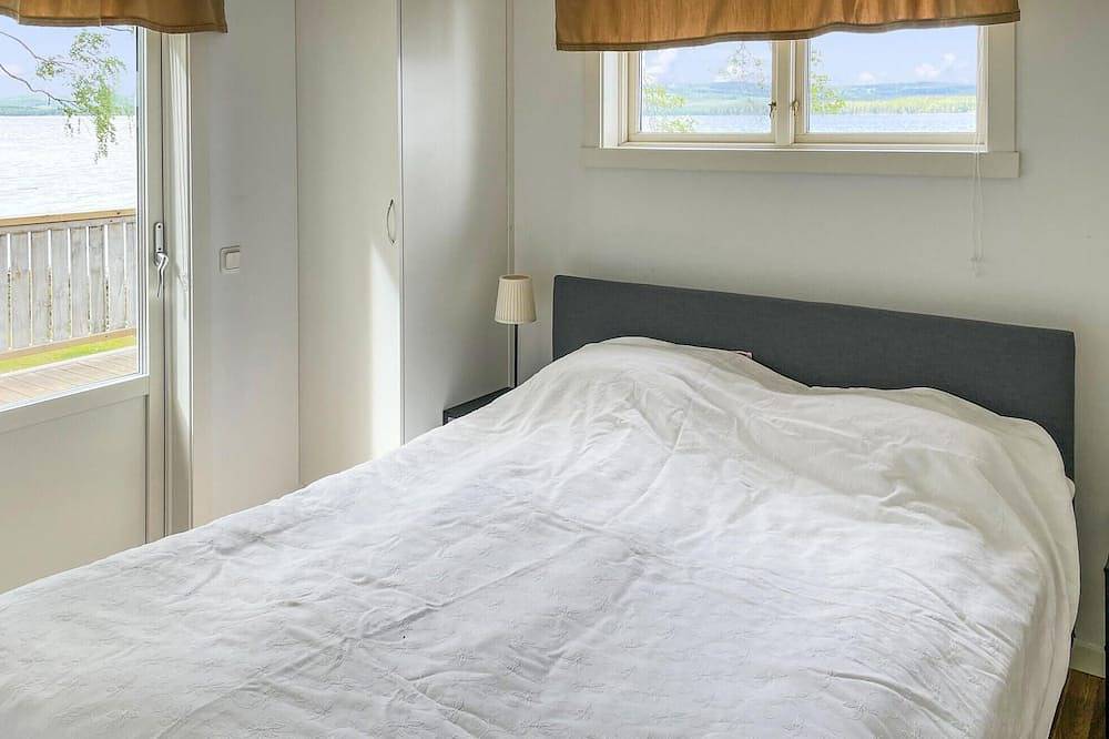 Amazing home in Grythyttan with house sea view in Örebro und Umgebung