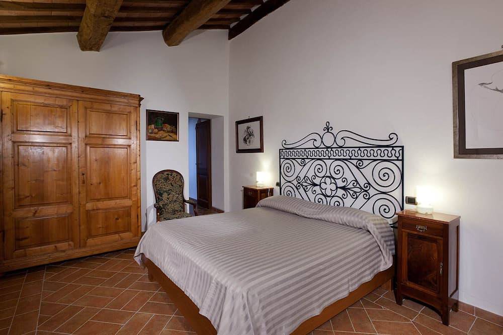 Alquiler A La Semana - Vacaciones En Familia - Hasta 24 Pers. - 3 Casas Rurales in Todi, Provincia de Perugia