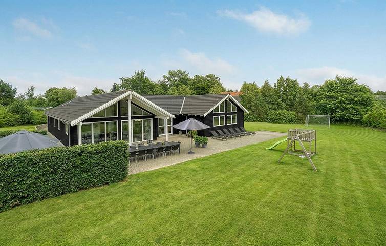 Ferienhaus für 18 Personen, mit Haustier in Tisvilde - 4
