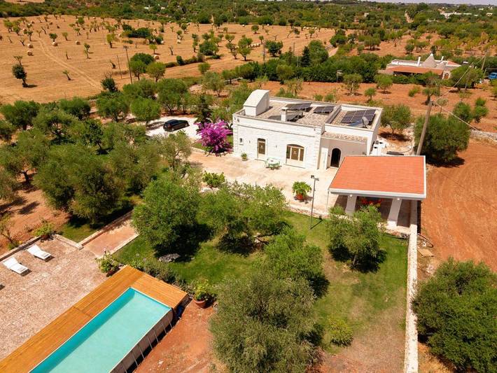 Agriturismo per 3 persone, con Terrazza e Giardino nonché Piscina e Panorama a Castellana Grotte