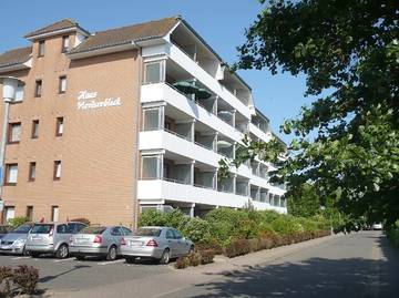 Ferienwohnung für 3 Personen, mit Balkon/Terrasse und Seeblick sowie Balkon in Büsum-Wesselburen