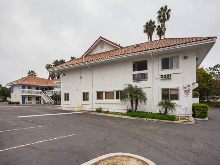Ganze Wohnung, 2 Doppelbetten | Nichtraucherzimmer, Mikrowellenkühlschrank in Ventura, Ventura County
