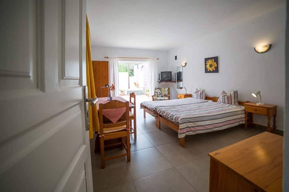 Ganze Wohnung, Kleines Studio in einem wunderschönen tropischen Garten in Tajuya, Los Llanos de Aridane