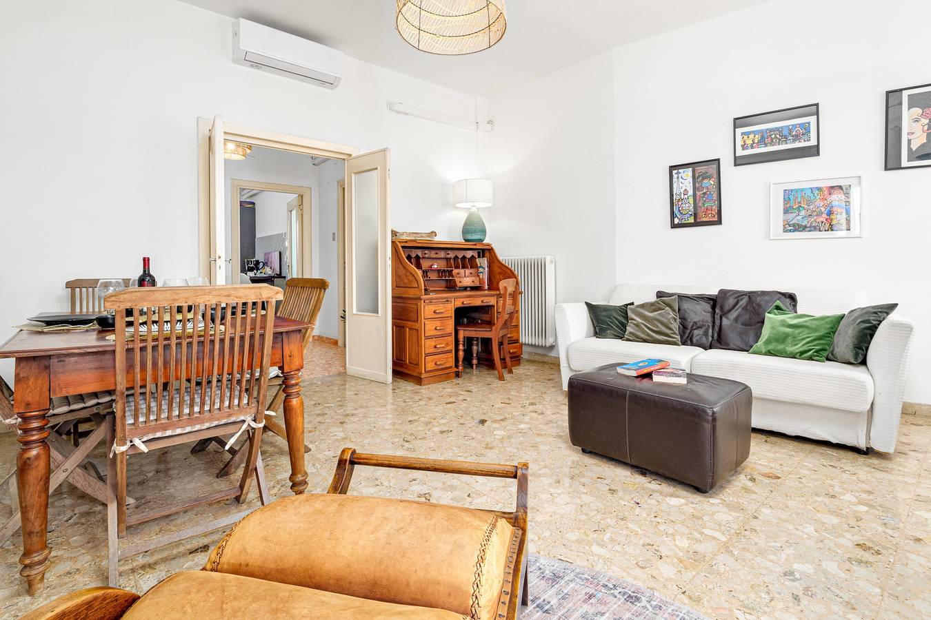 Apartamento entero, Apartamento 'Appartamento Del Corso' con balcón, Wi-Fi y aire acondicionado in Terranoa/Olbia, Olbia