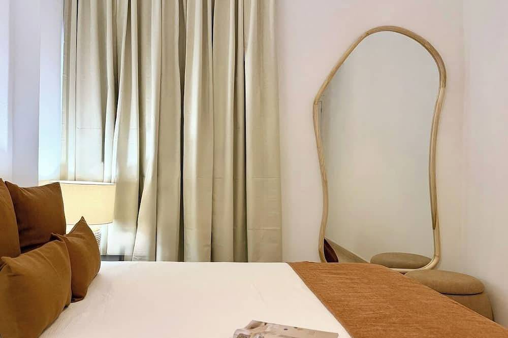 Entire apartment, Canaryislandshost l Orilla I in Famara Beach, Teguise