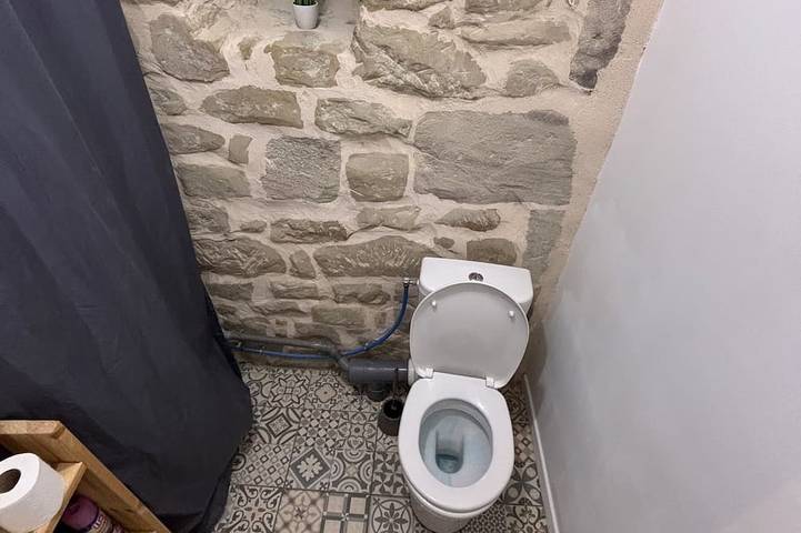 Apartamento entero, L'Authentique Aparthotel: Charming Accommodations in Brive in Brive-la-Gaillarde, Brive-la-Gaillarde region