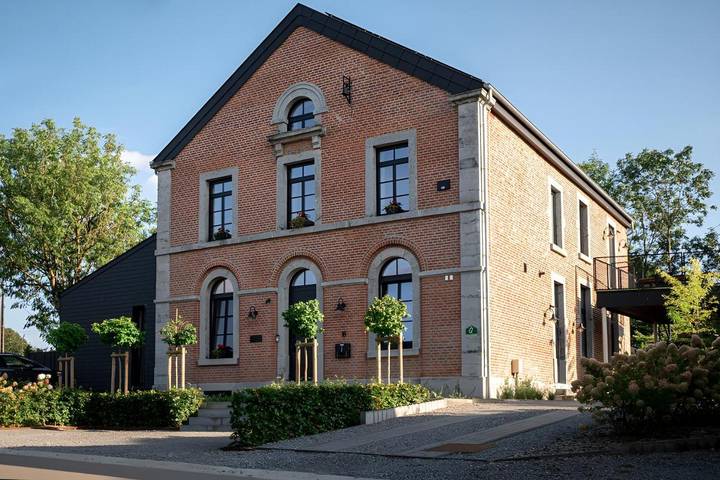 Ferienhaus für 8 Personen, mit Garten und Whirlpool, kinderfreundlich