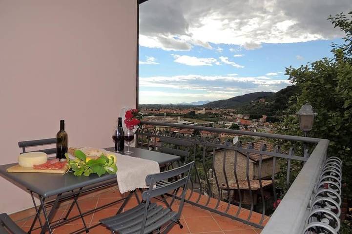 Apartamento de vacaciones para 7 personas, con jardín y balcón - 1