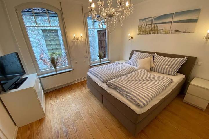 Ferienhaus für 7 Personen, mit Terrasse und Garten in Heide - 3