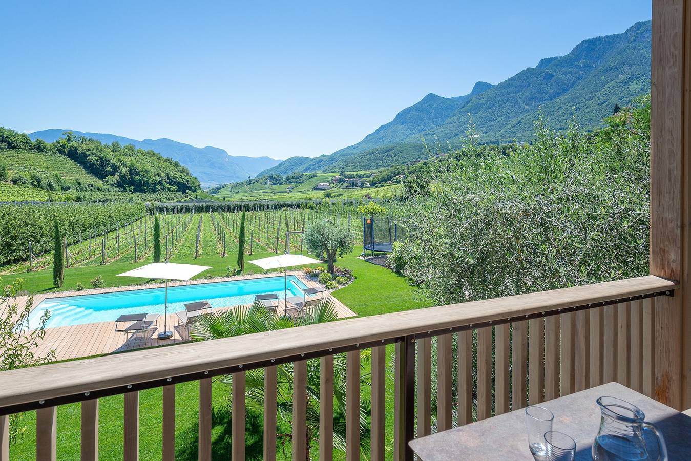 Apartamento entero, Apartamento 'Kardonighof Ort' con vistas a la piscina in Lago de Caldaro, Caldaro sulla Strada del Vino