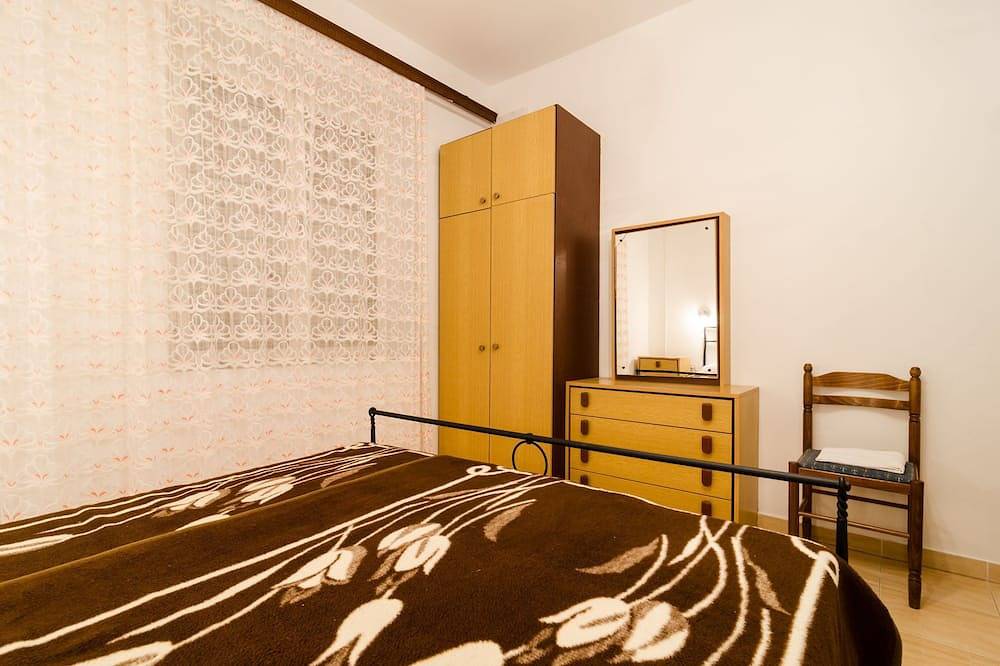 Guest House Kiko - Budget Doppelzimmer - Nr. 1 in Pomena, Mljet