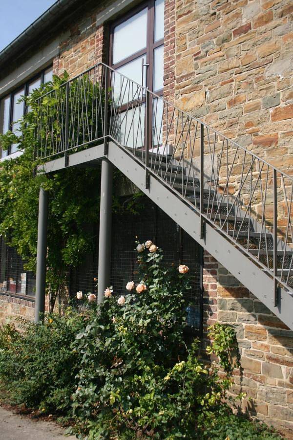 Gîte pour 4 personnes, avec vue ainsi que sauna et jardin à Havelange - 2