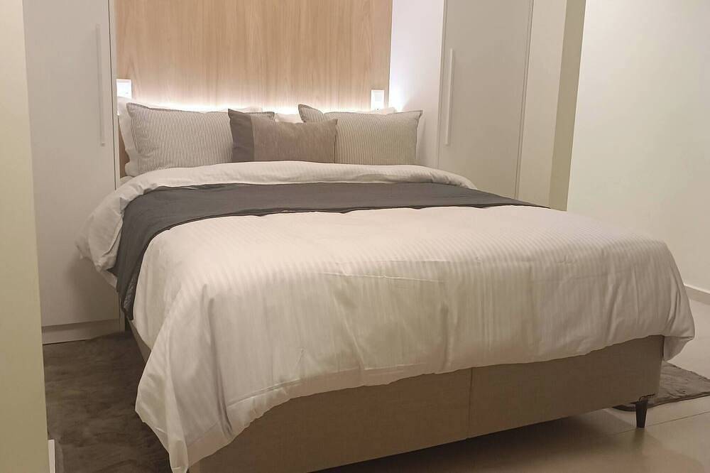 Entire apartment, Cozy Apartment in Nea Ionia Greece with Modern Amenities in Nea Ionia, Magnisia