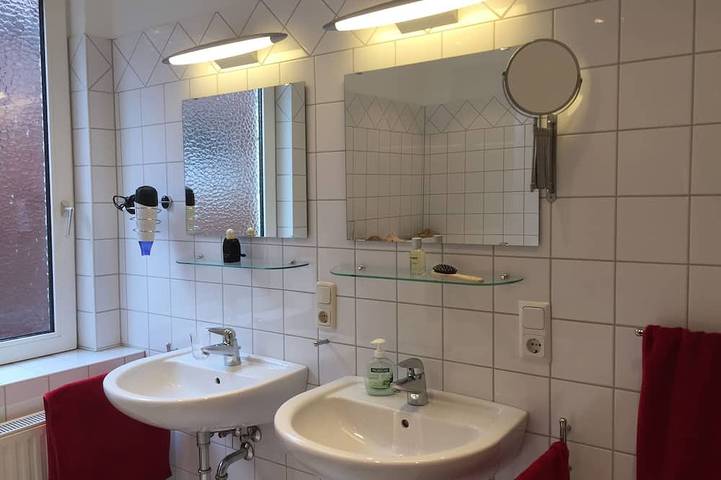 Ferienhaus für 4 Personen, mit Garten und Sauna in Grimersum - 3