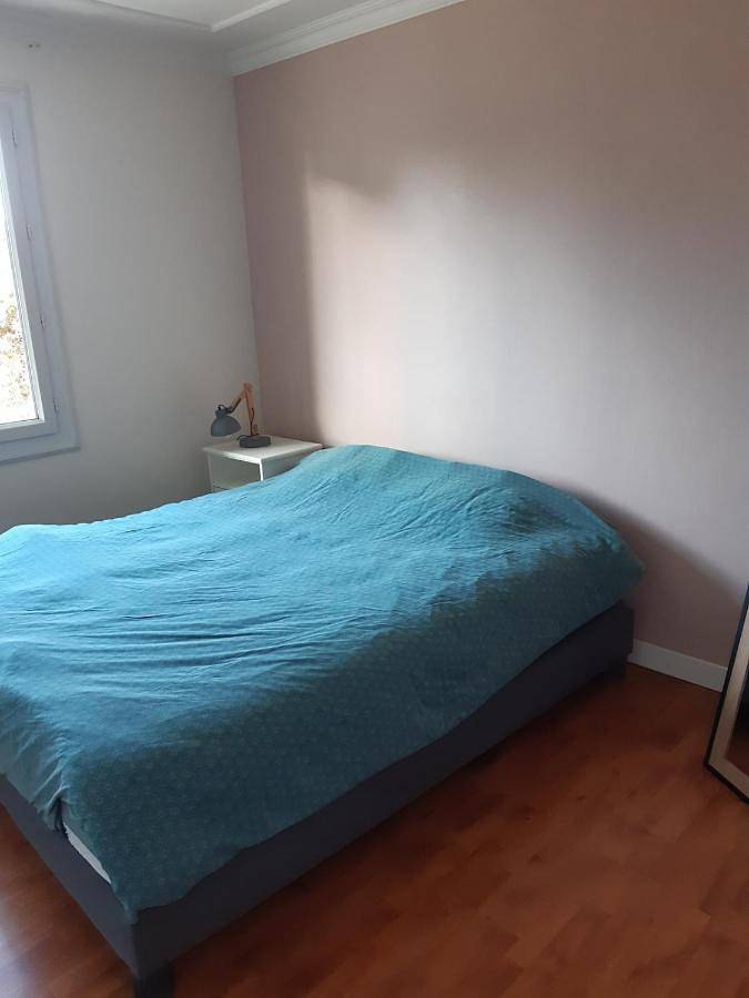 Location de vacances pour 9 personnes, avec terrasse à Trangé - 2