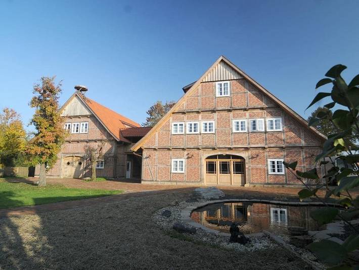 Ferienhaus für 8 Personen, mit Garten in Wunstorf