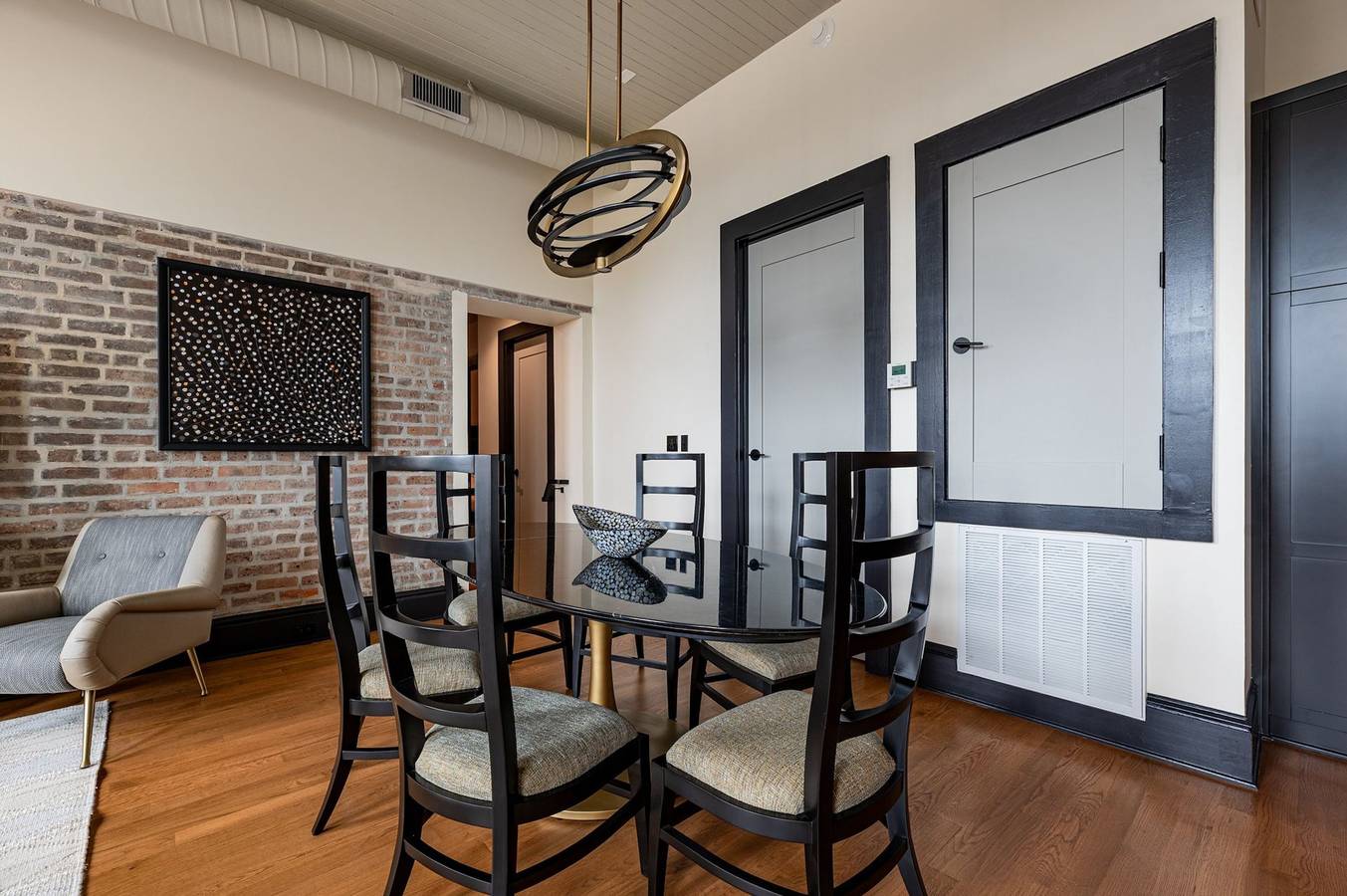 Apartamento entero, 3Br Ultimate Group Retreat 2 Blocks to Bourbon St | The Mayfair in Storyville (New Orleans), New Orleans