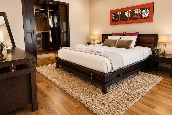 Lux Villa with Year-Round Heated Pool, beautiful outdoor space & Game Room in Montequinto, Dos Hermanas