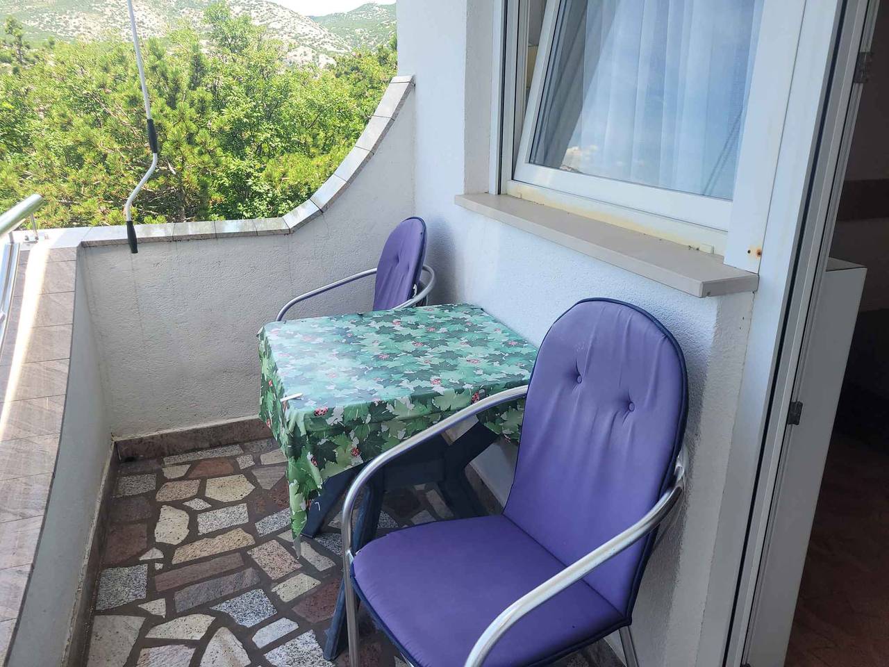 Ganzes Studio, Studio mit Balkon und Meerblick in der Nähe des Strands in Klenovica, Primorje-Gorski Kotar