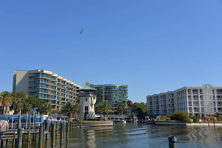 Vacation rental for 6 people, with sauna and hot tub as well as yard in Alabama Gulf Coast