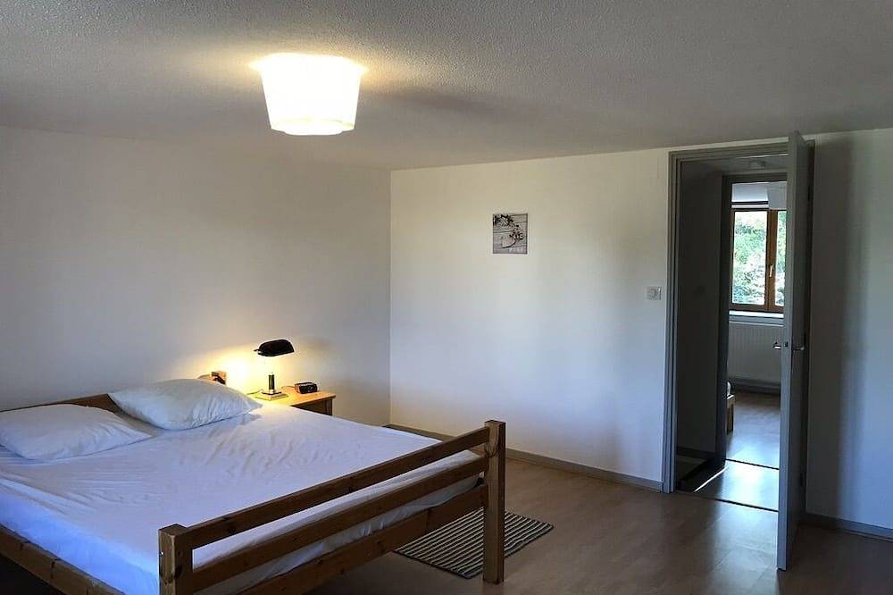 Entire apartment, Luxeuil center⭐Calme😌Parking👍Idéal Curists / Professionals in Luxeuil-les-Bains, Haute-Saône
