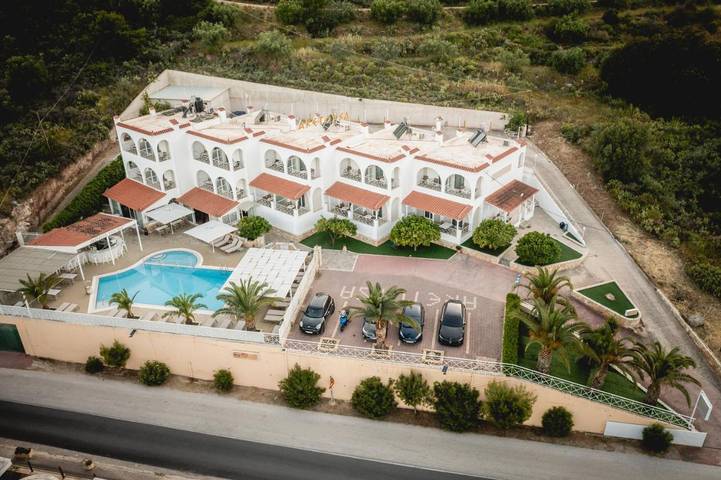 Ferienhaus für 2 Personen, mit Balkon und Terrasse sowie Whirlpool und Garten in Tolo - 3