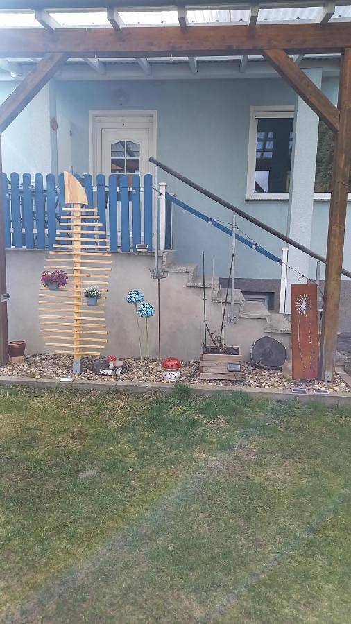 Ferienwohnung für 3 Personen, mit Terrasse und Garten in Groß Köris