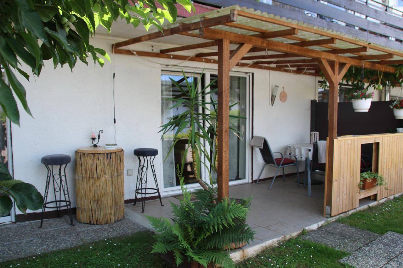 Ganze Ferienwohnung, Ferienwohnung in Viereth mit Garten und Terrasse in Viereth-Trunstadt, Fränkisches Weinland