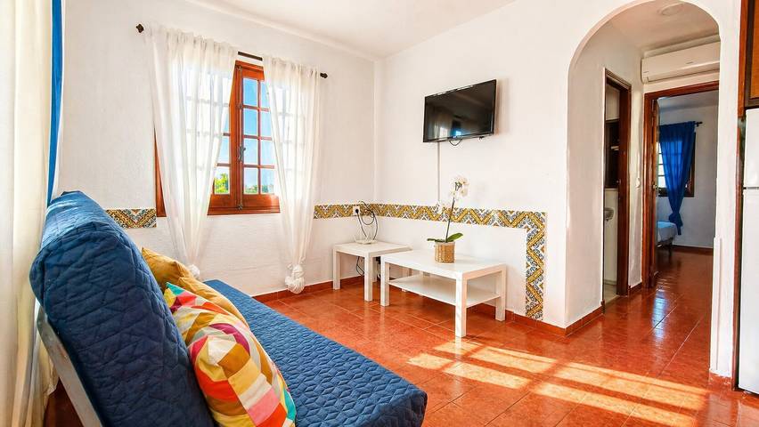 Ferienwohnung für 4 Personen, mit Balkon und Garten in Son Bou - 3