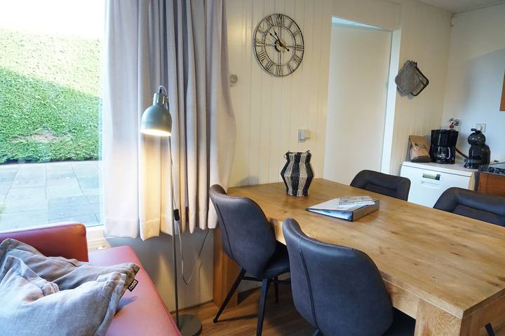 Ferienhaus für 4 Personen, mit Terrasse und Balkon/Terrasse in Zeeland - 2