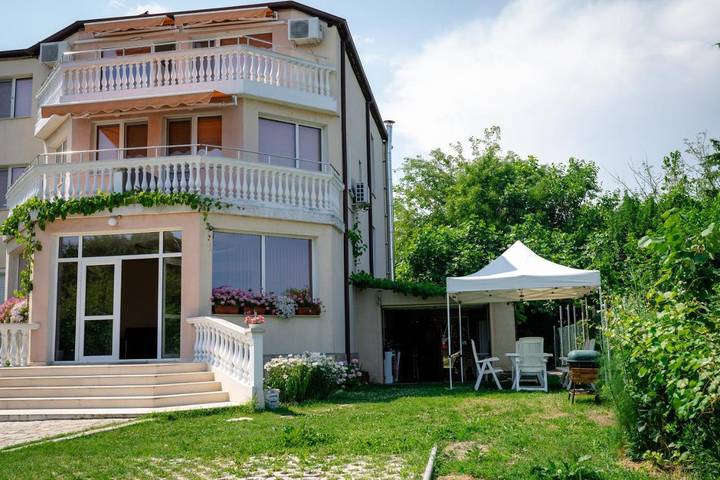 Maison d’hôte pour 2 personnes, avec jardin et vue, adapté aux familles en Bulgarie - 2