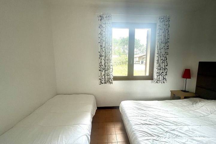 Location de vacances pour 3 personnes, avec jardin dans Maubuisson - 4