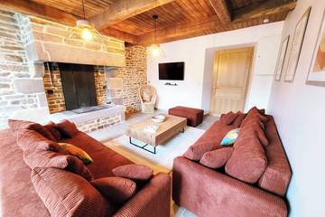 Gîte pour 15 personnes à Équilly