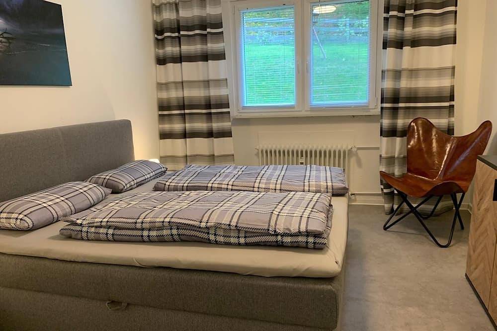 Ganze Wohnung, Ruhige Ferienwohnung am Waldrand zum Wandern in Bad Harzburg, Harzvorland